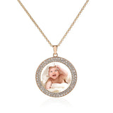 Item Type: Necklaces Style: Vintage Material: Rhinestone  Chain Type: Link Chain Necklace Type: Pendant Necklaces Pendant Size: 27*27mm Metals Type: Zinc Alloy Gender: Unisex Shape\pattern: Round For: Lady, womens, men Package Weight: 0.015kg Occasions: Dating / Daily / Wedding / Anniversary / Party